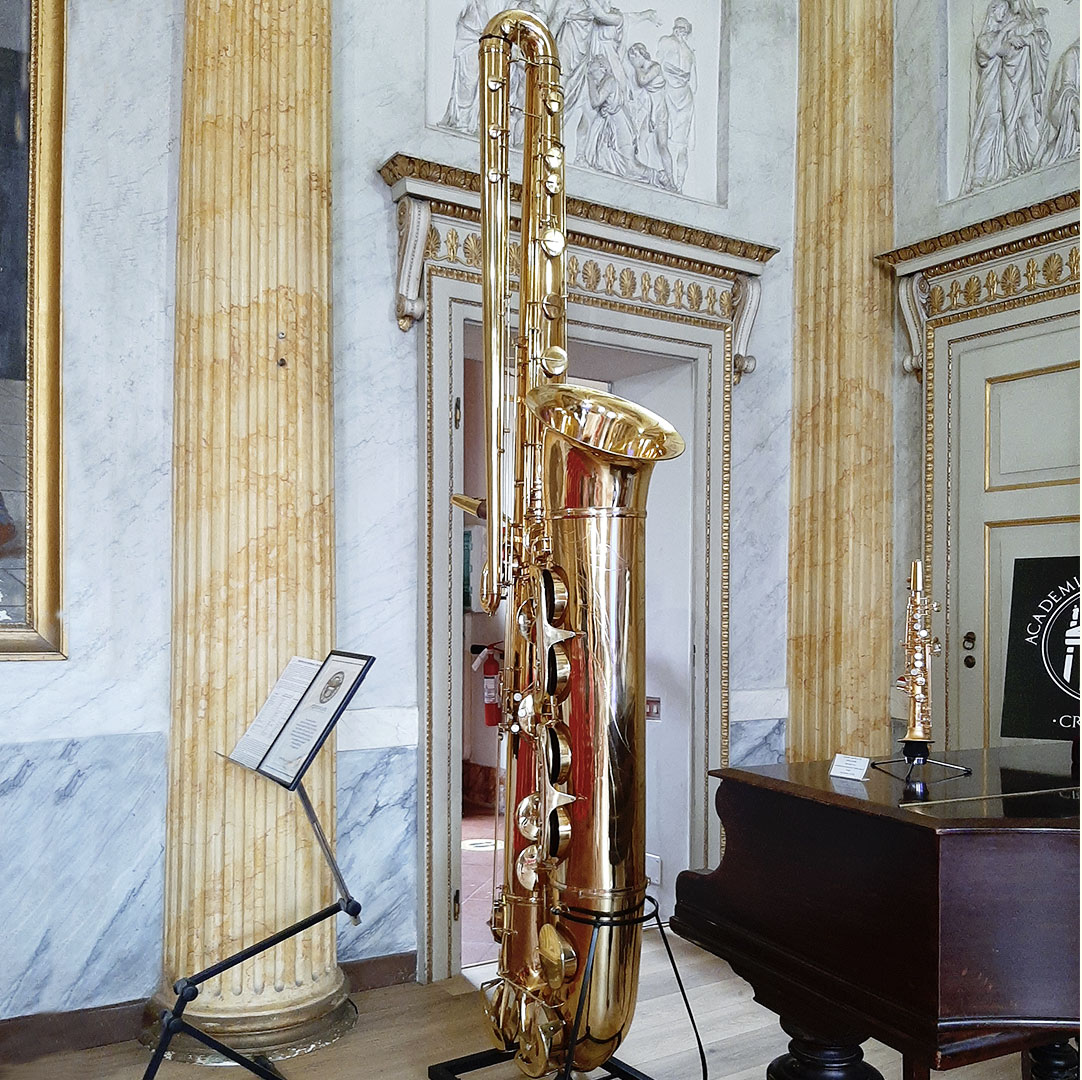 Maestro Berni Unveils the World's Largest Playable Saxophone at